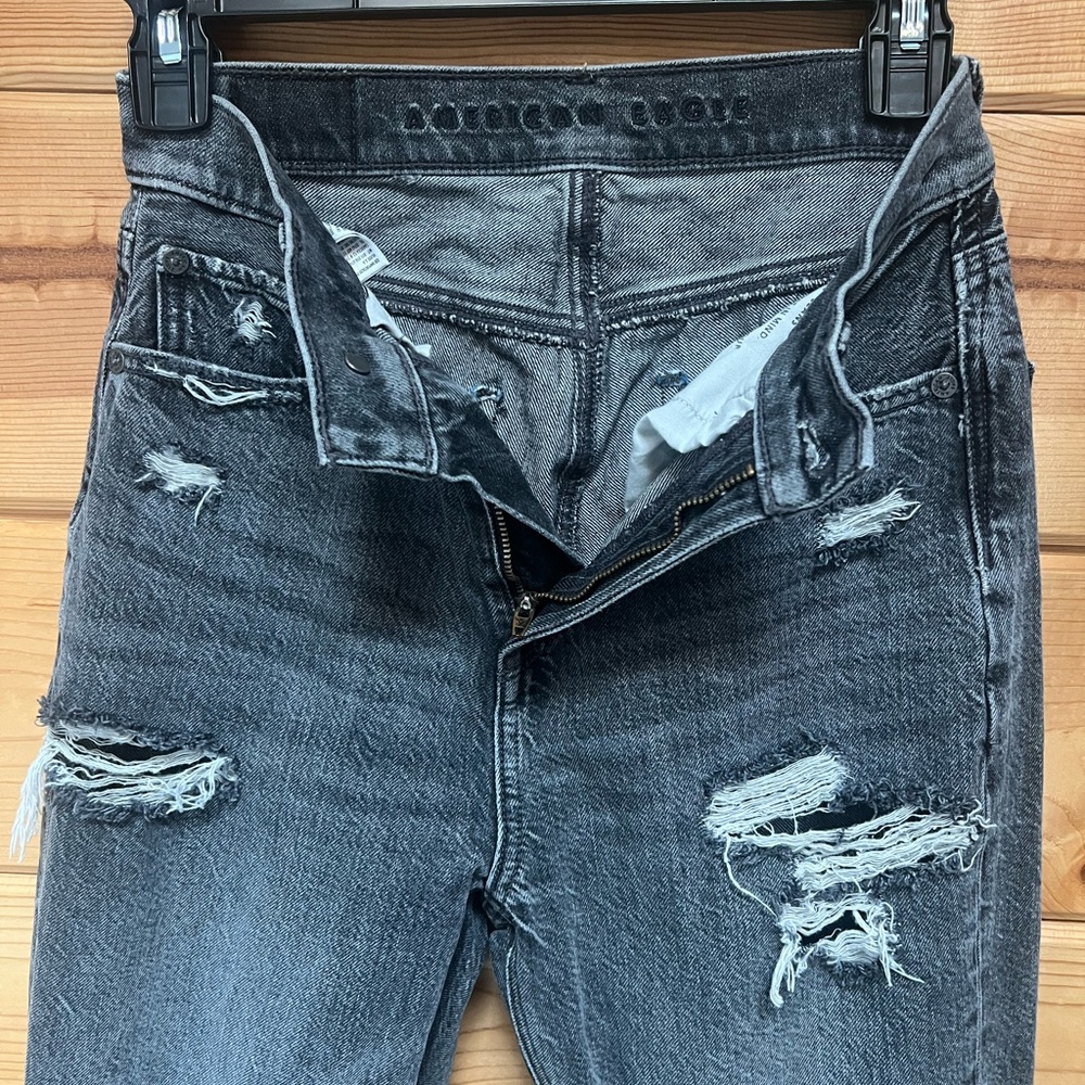 American Eagle Women’s Highest Rise 90s Boyfriend Denim Jeans - Picture 4 of 5